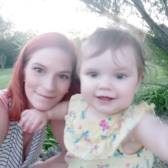 Meet your Posher, Amber - Picture 15 of 16